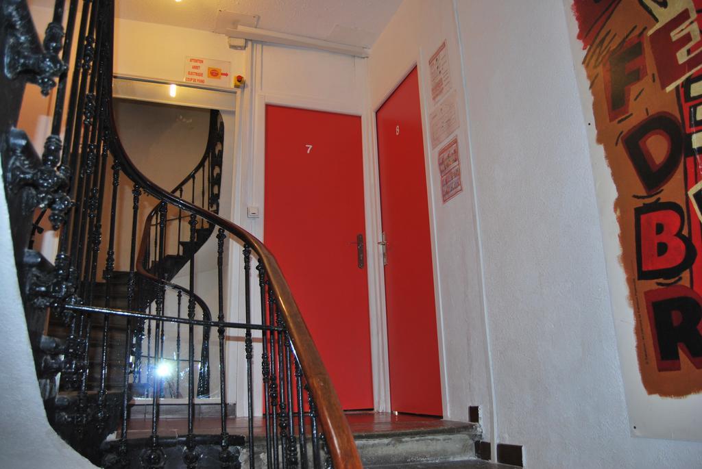 Le Revelois Restaurant Hotel Béziers Esterno foto