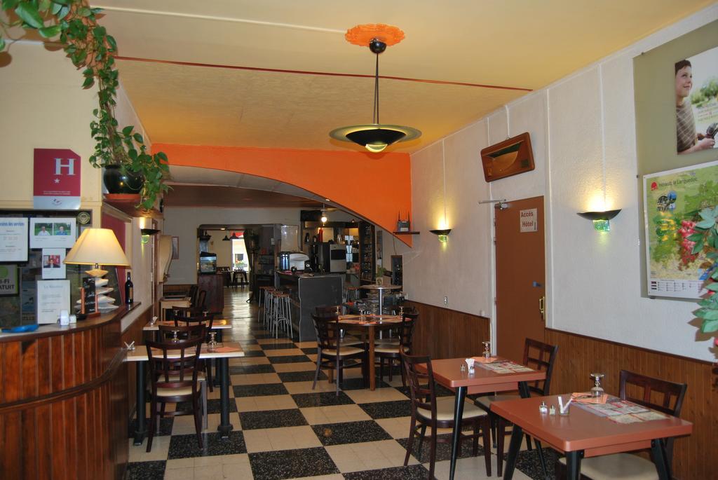 Le Revelois Restaurant Hotel Béziers Esterno foto